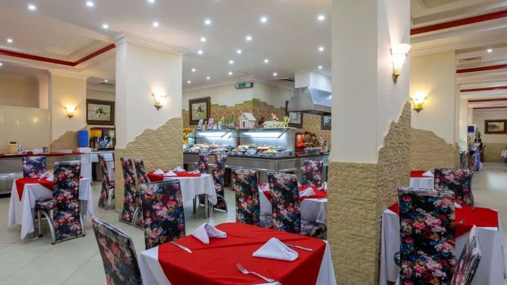 الفندق كينج توت ريزورت - الغردقة